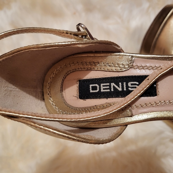 Gold platform ankle strap sandals - Picture 7 of 16